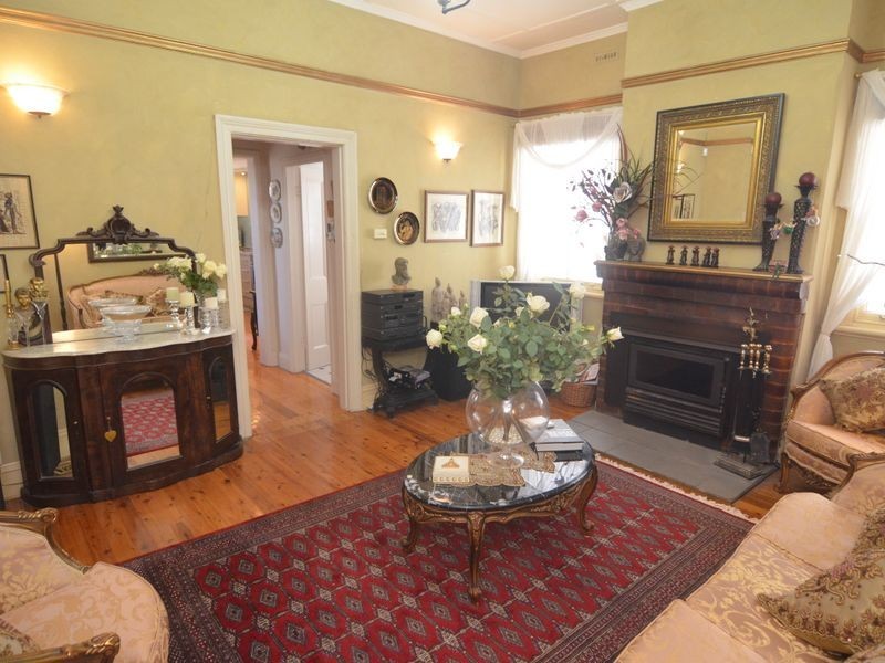 55 Railway Parade, Lithgow NSW 2790