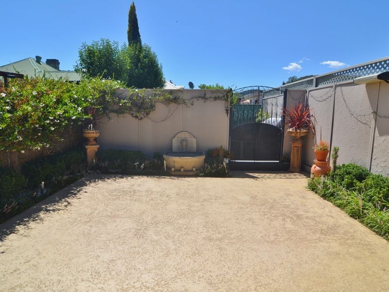 55 Railway Parade, Lithgow NSW 2790