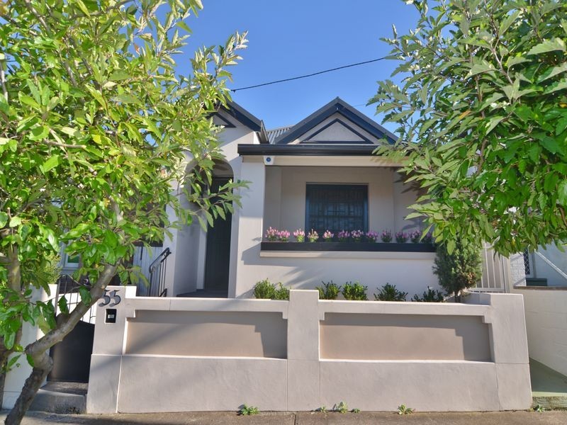 55 Railway Parade, Lithgow NSW 2790