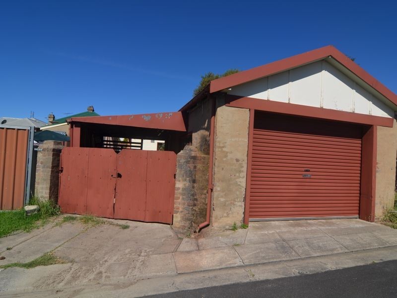 26 Ferro Street, Lithgow NSW 2790