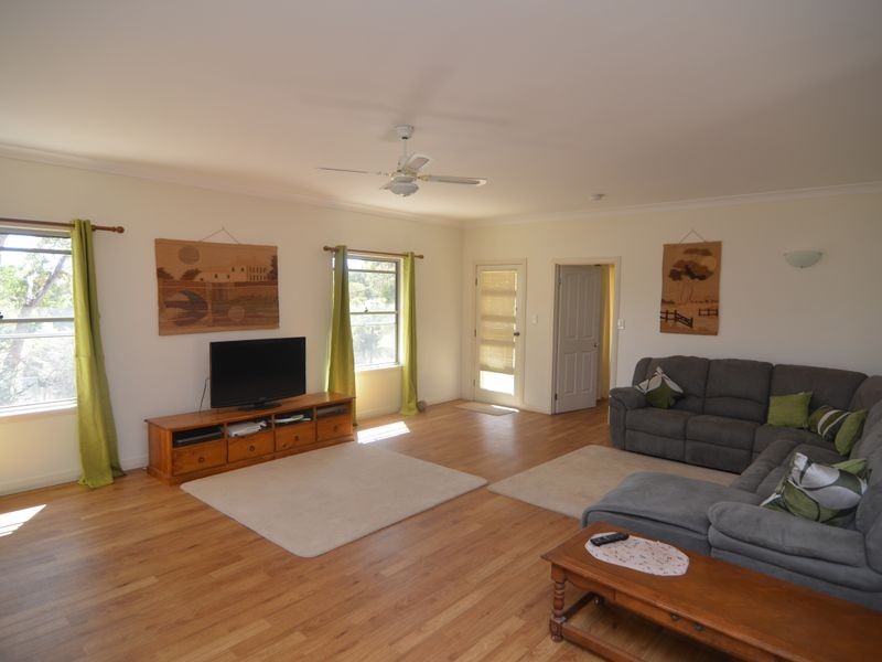 16 Creek Street, Portland NSW 2847