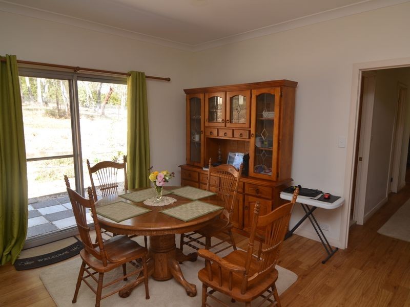 16 Creek Street, Portland NSW 2847