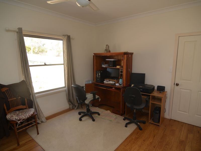 16 Creek Street, Portland NSW 2847