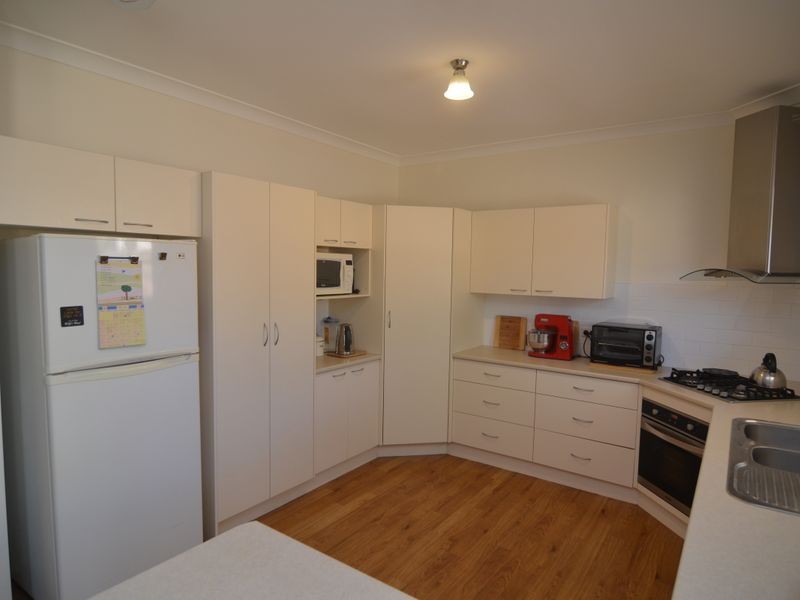 16 Creek Street, Portland NSW 2847