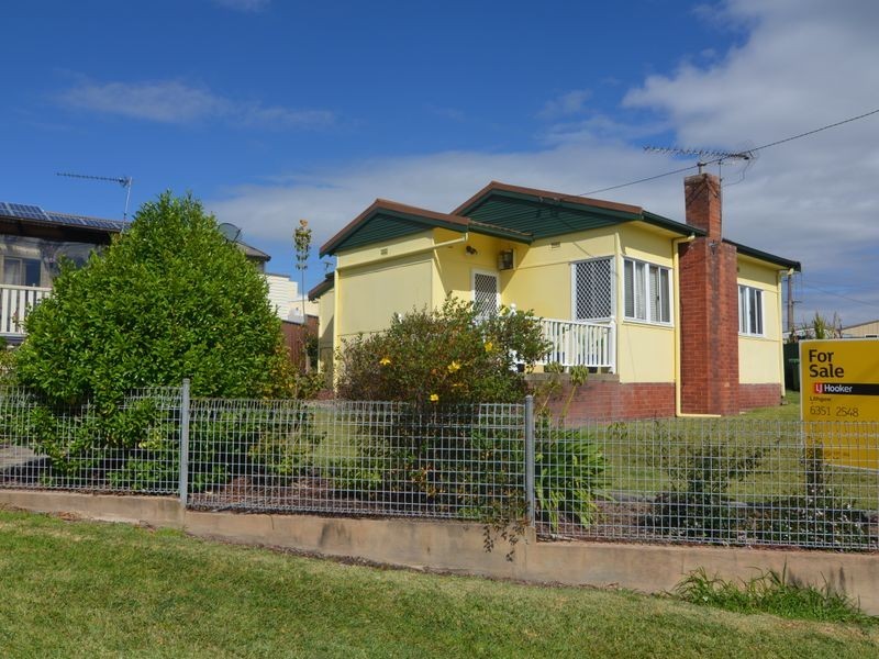 20 Tweed Road, Lithgow NSW 2790