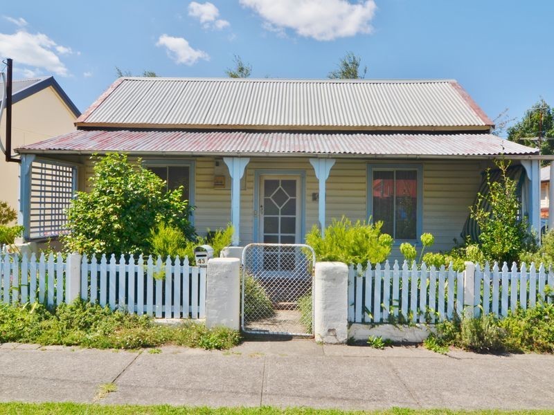 43 Stephenson Street, Lithgow NSW 2790