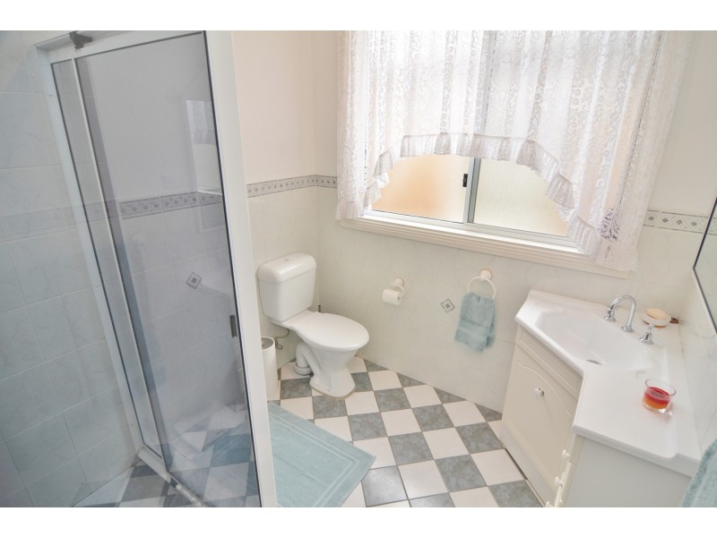 27 Sandford Avenue, Lithgow NSW 2790