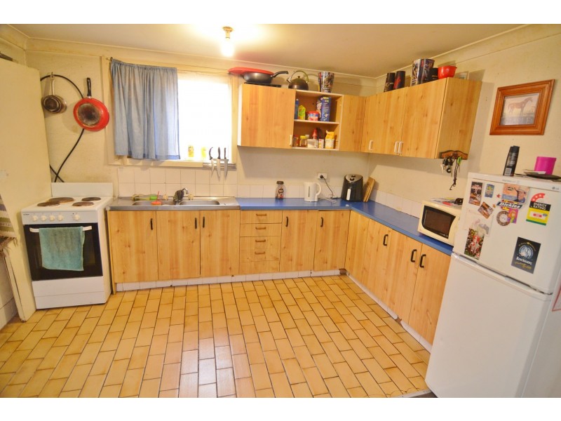 27 Redgate Street, Lithgow NSW 2790