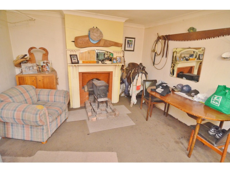 27 Redgate Street, Lithgow NSW 2790