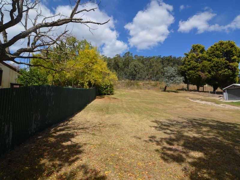 25 Bells Road, Lithgow NSW 2790