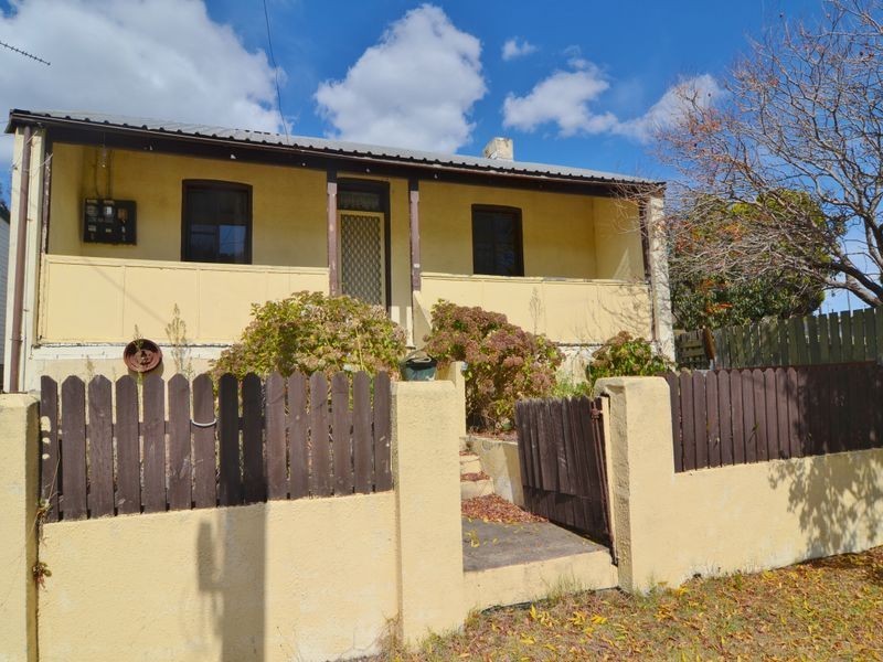 25 Bells Road, Lithgow NSW 2790