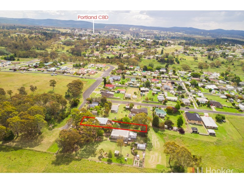 6 Thompson Street, Portland NSW 2847