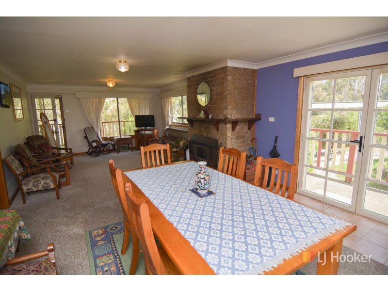 6 Thompson Street, Portland NSW 2847