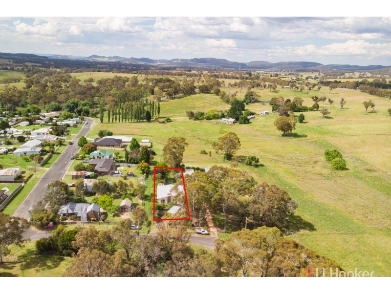 6 Thompson Street, Portland NSW 2847