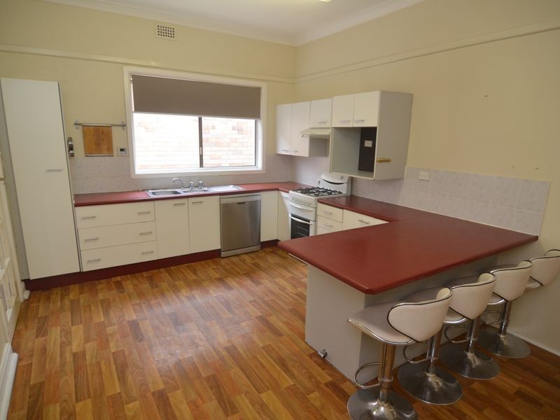 52 Laurence Street, Lithgow NSW 2790
