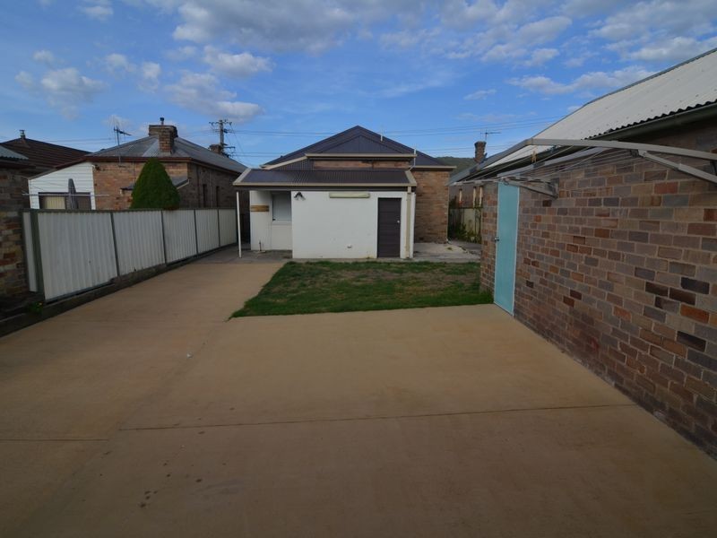 52 Laurence Street, Lithgow NSW 2790