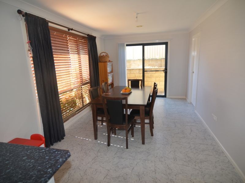 4 Claret Ash Avenue, Lithgow NSW 2790