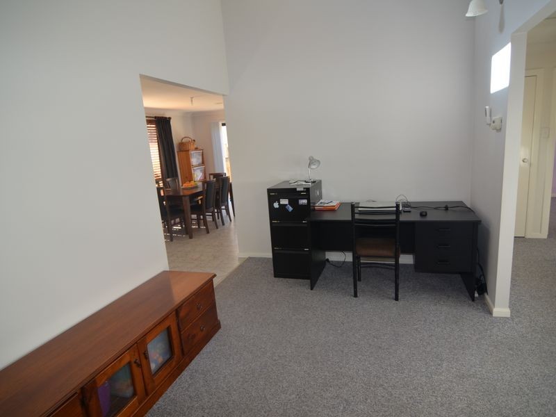 4 Claret Ash Avenue, Lithgow NSW 2790