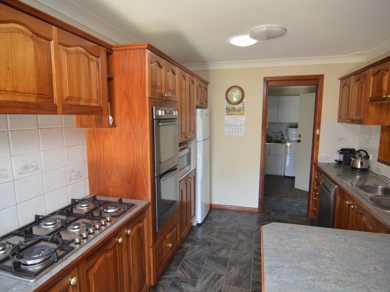 2 McKenzie Place, Lithgow NSW 2790