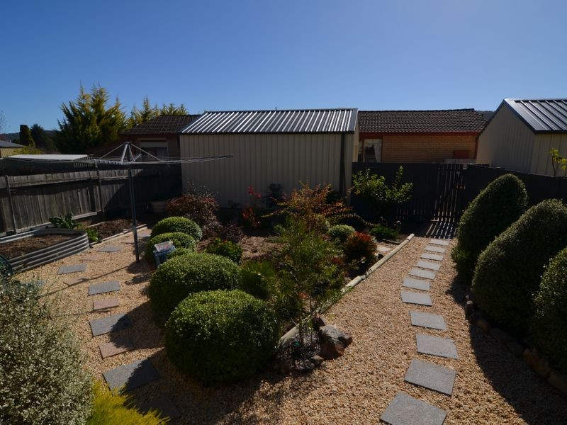 13 Bayonet Street, Lithgow NSW 2790