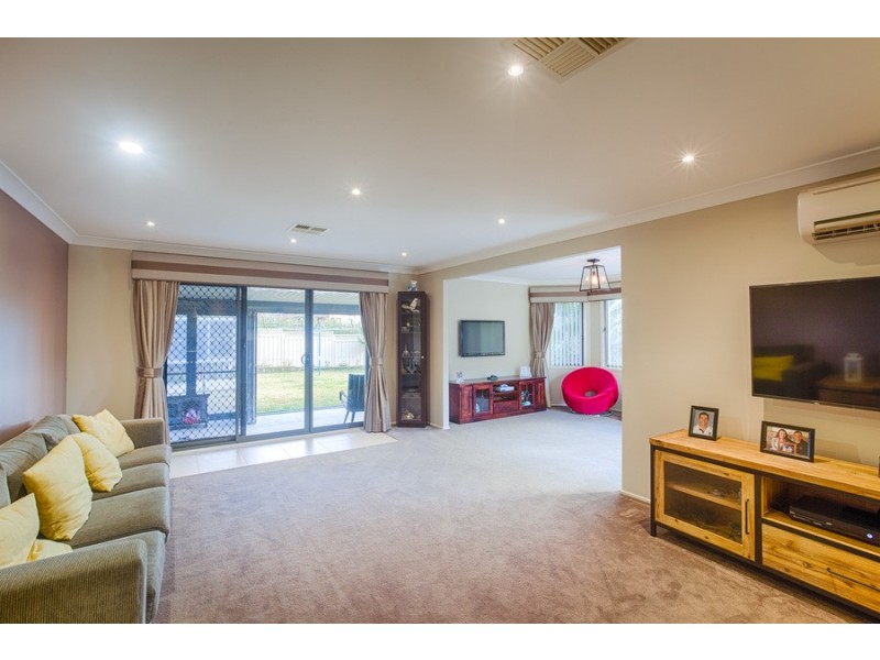 9 Munbinga Drive, Lithgow NSW 2790