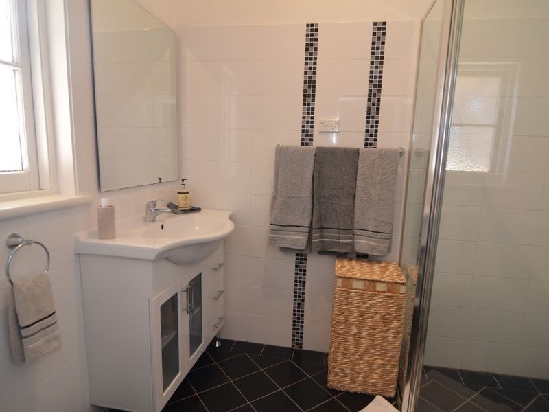 8 Calero Street, Lithgow NSW 2790