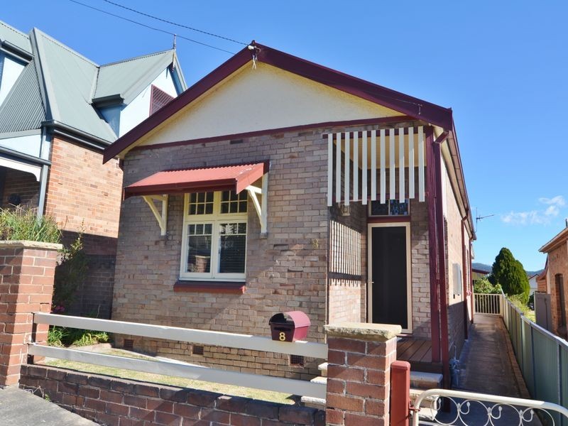 8 Calero Street, Lithgow NSW 2790