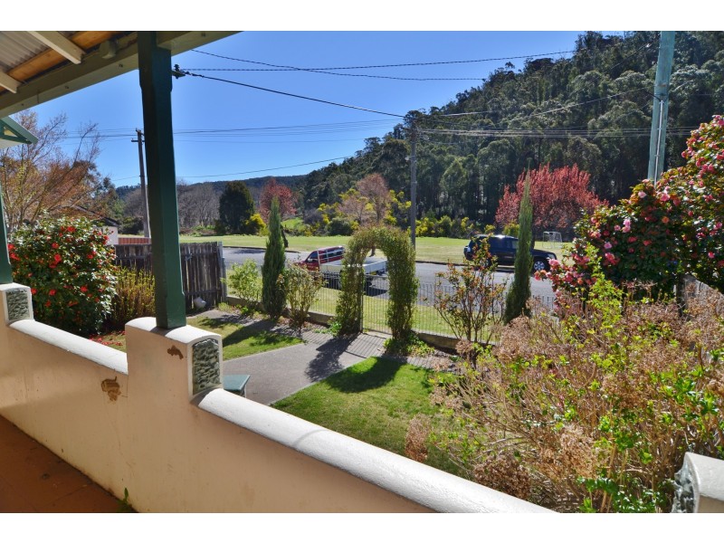 21 Brook Street, Lithgow NSW 2790