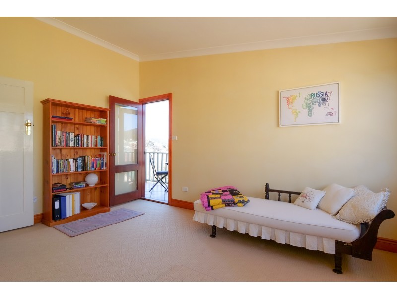 33 Ordnance Avenue, Lithgow NSW 2790