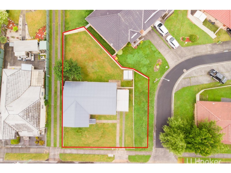 15 Sandford Avenue, Lithgow NSW 2790