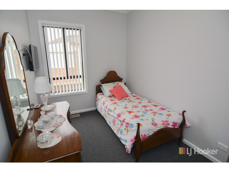 55 Enfield Avenue, Lithgow NSW 2790