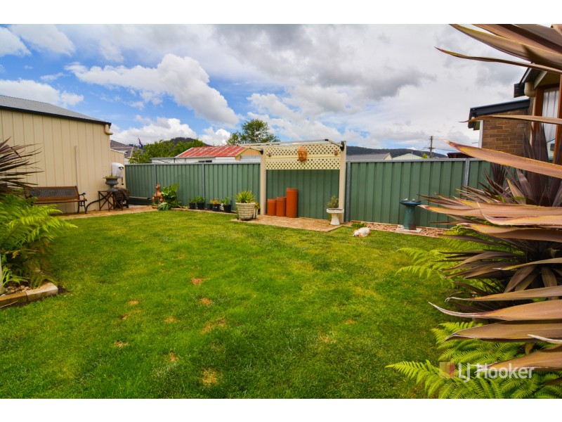 55 Enfield Avenue, Lithgow NSW 2790