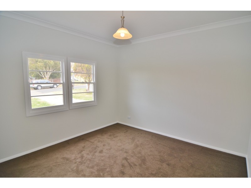 17 Lemnos Street, Lithgow NSW 2790