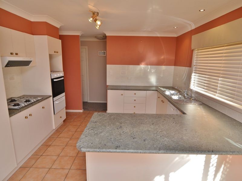 52 Hayley Street, Lithgow NSW 2790