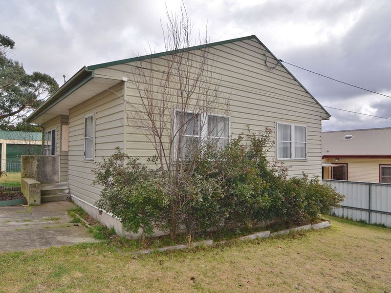 51 Lyon Parade, Wallerawang NSW 2845