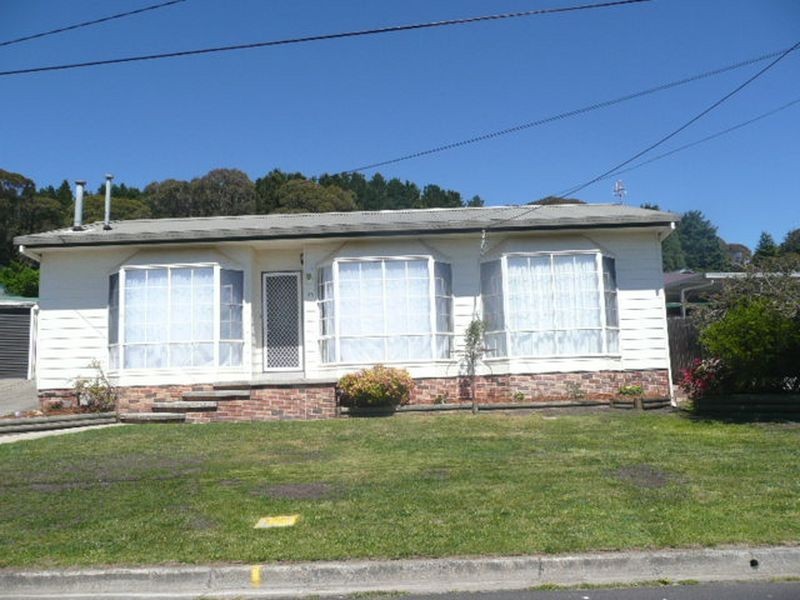 13 Third Street, Lithgow NSW 2790