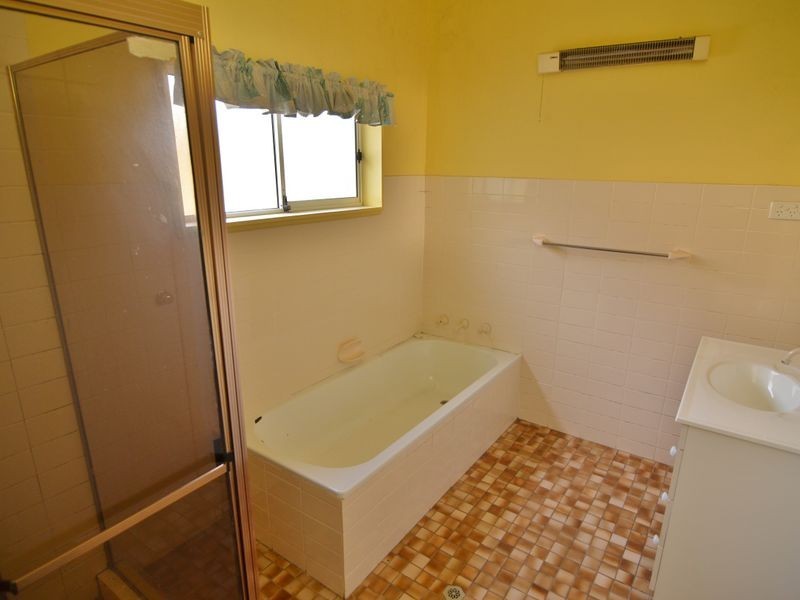 33 Castlereagh Highway, Capertee NSW 2846