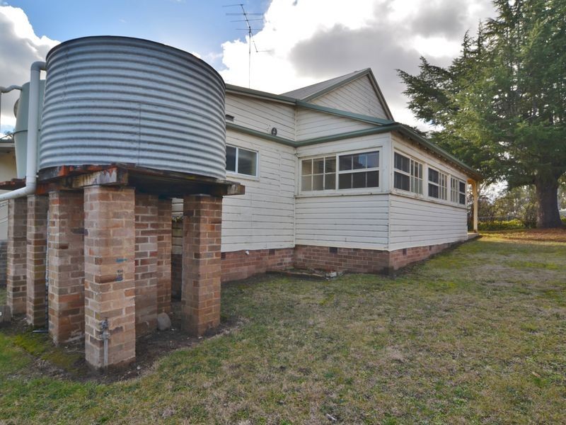33 Castlereagh Highway, Capertee NSW 2846