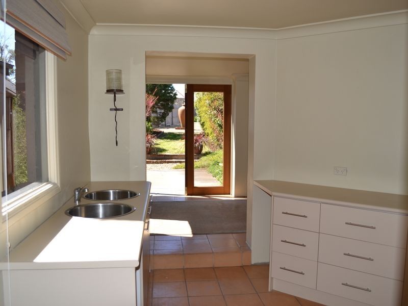 19 Waratah Street, Lithgow NSW 2790