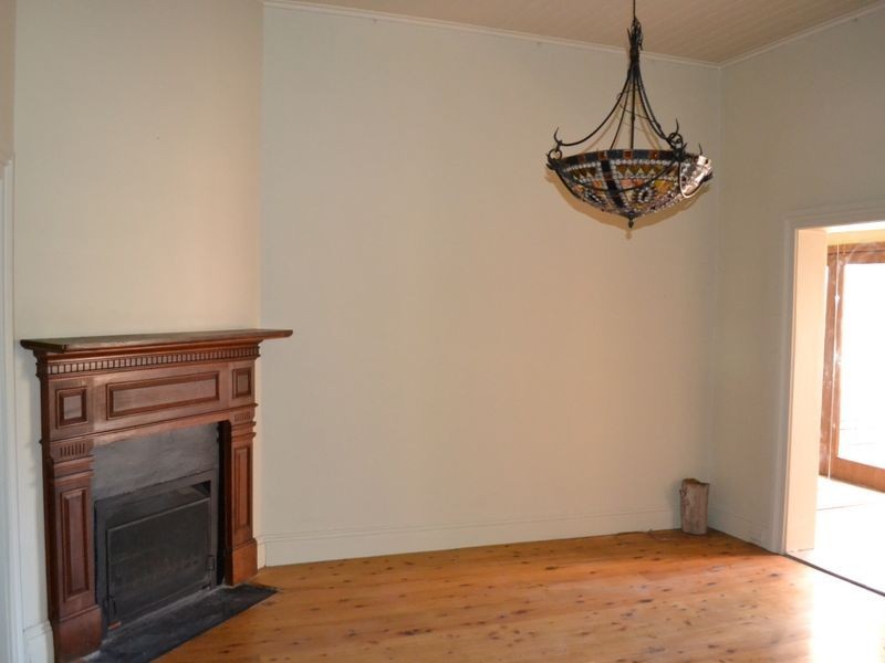 19 Waratah Street, Lithgow NSW 2790