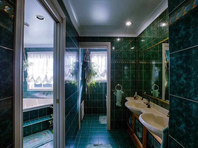 28 Robinia Drive, Lithgow NSW 2790