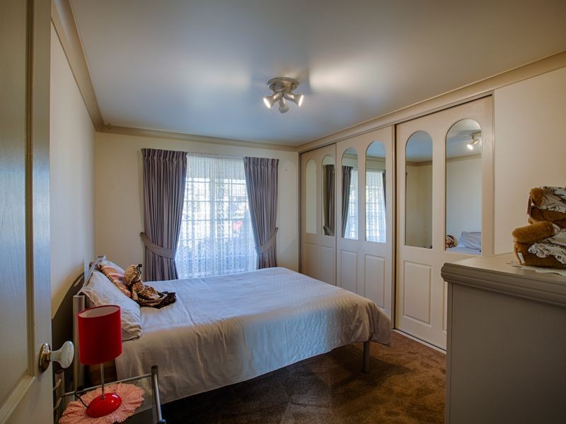 28 Robinia Drive, Lithgow NSW 2790