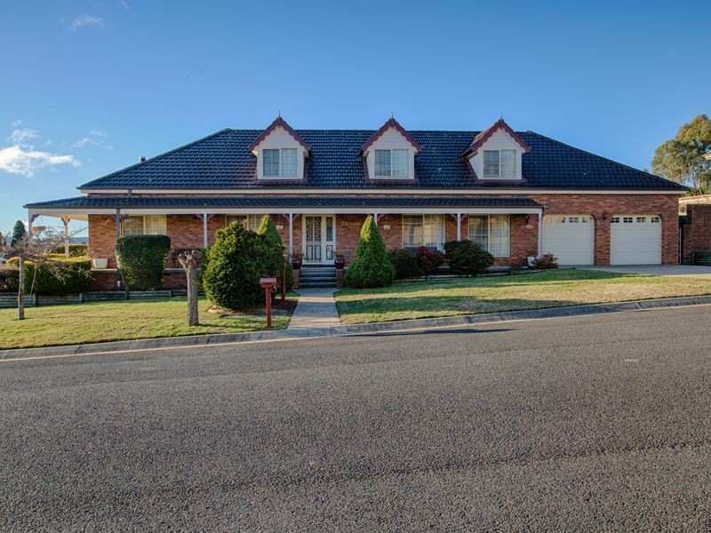 28 Robinia Drive, Lithgow NSW 2790