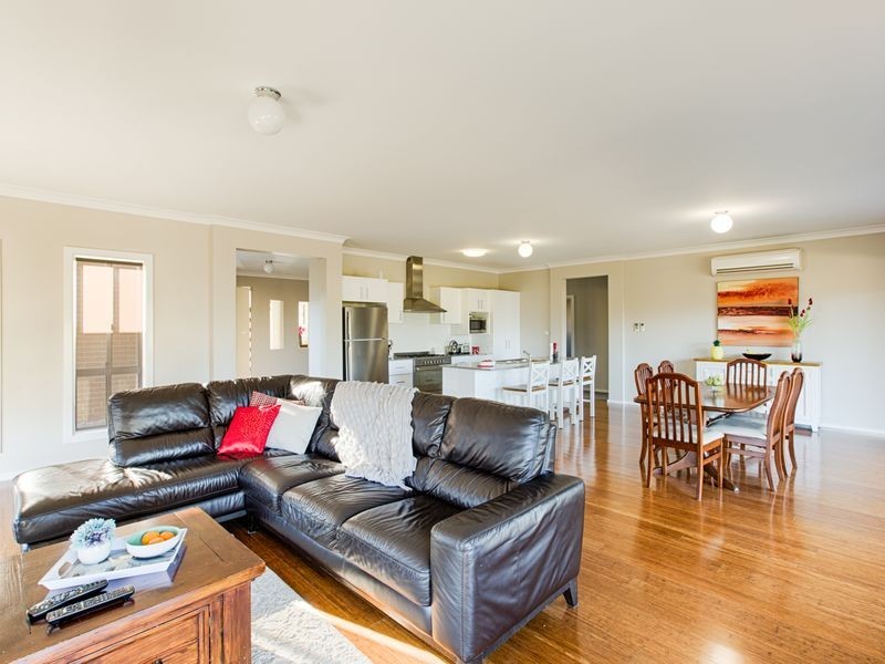 34 Hillcrest Avenue, Lithgow NSW 2790