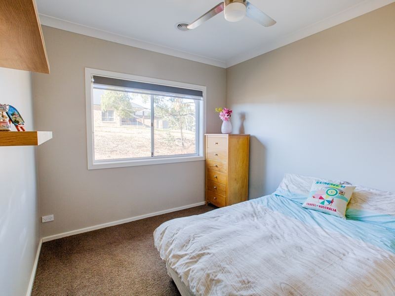 34 Hillcrest Avenue, Lithgow NSW 2790