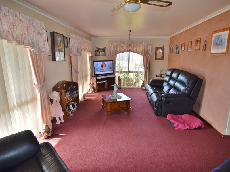 14 Forest Ridge Drive, Wallerawang NSW 2845