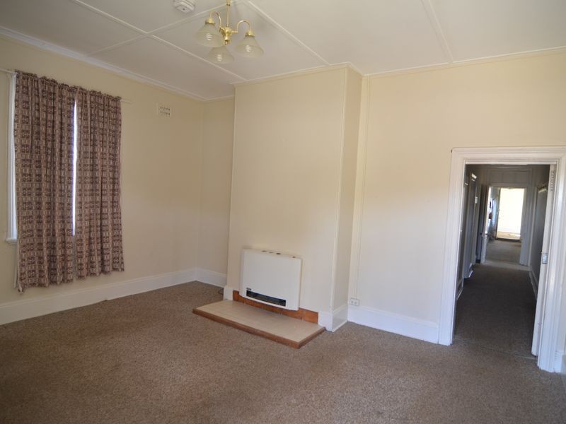 121 Pipers Flat Road, Wallerawang NSW 2845