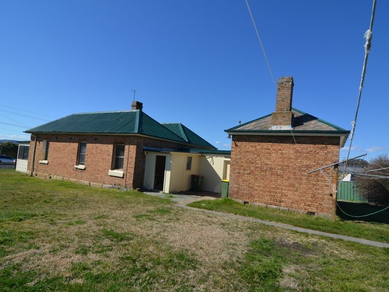 121 Pipers Flat Road, Wallerawang NSW 2845