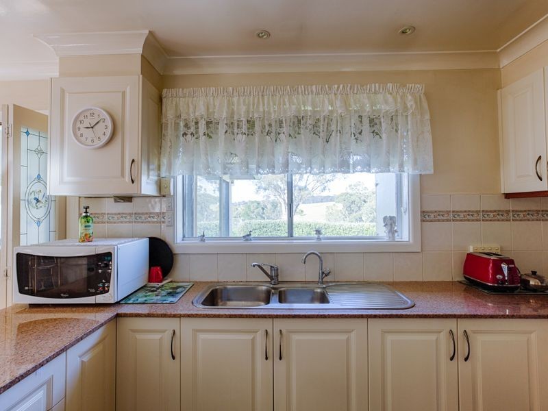 16 Blackheath Creek Road, Little Hartley NSW 2790