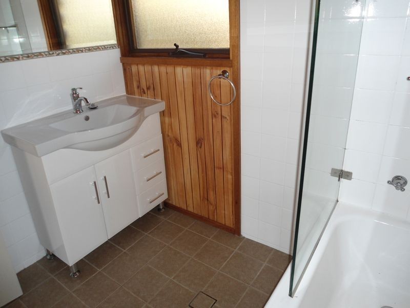 84 Sir Thomas Mitchell Drive, South Bowenfels NSW 2790